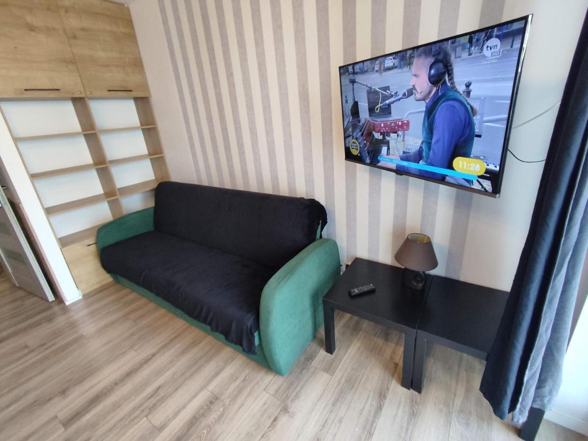 1120 Smialego 41 - Tanie Pokoje W Apartamencie - Samodzielne Zameldowanie - Self Check In Познань Экстерьер фото