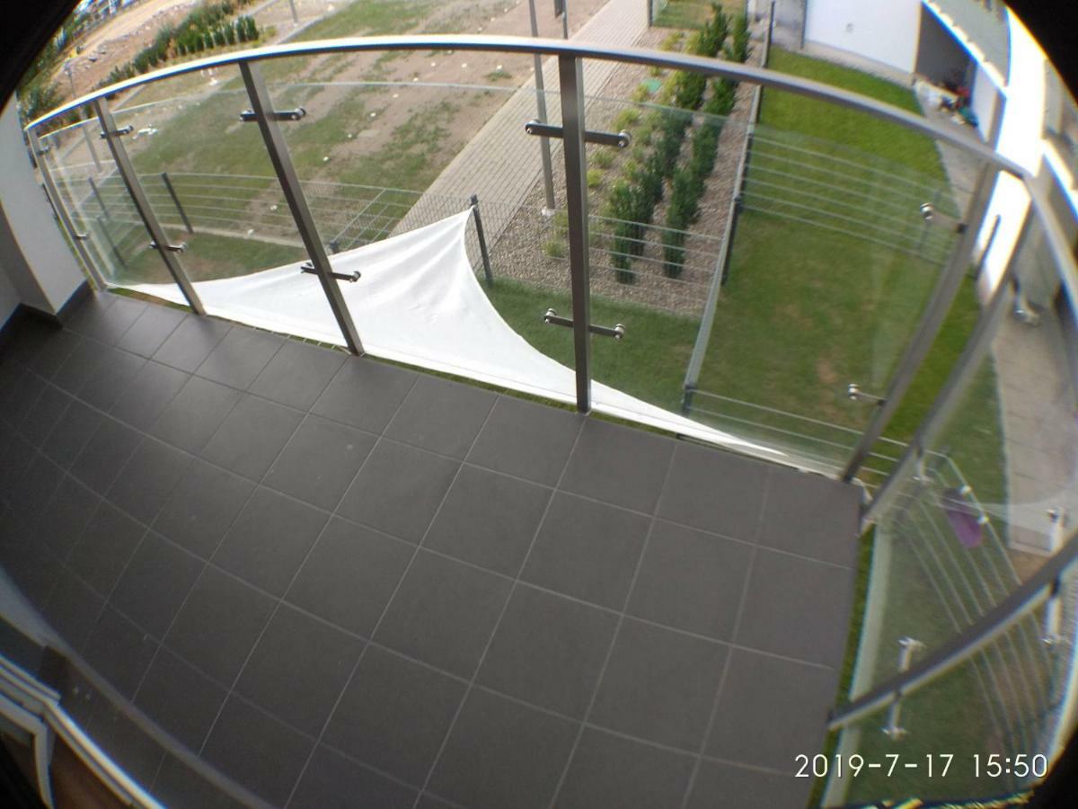 1120 Smialego 41 - Tanie Pokoje W Apartamencie - Samodzielne Zameldowanie - Self Check In Познань Экстерьер фото